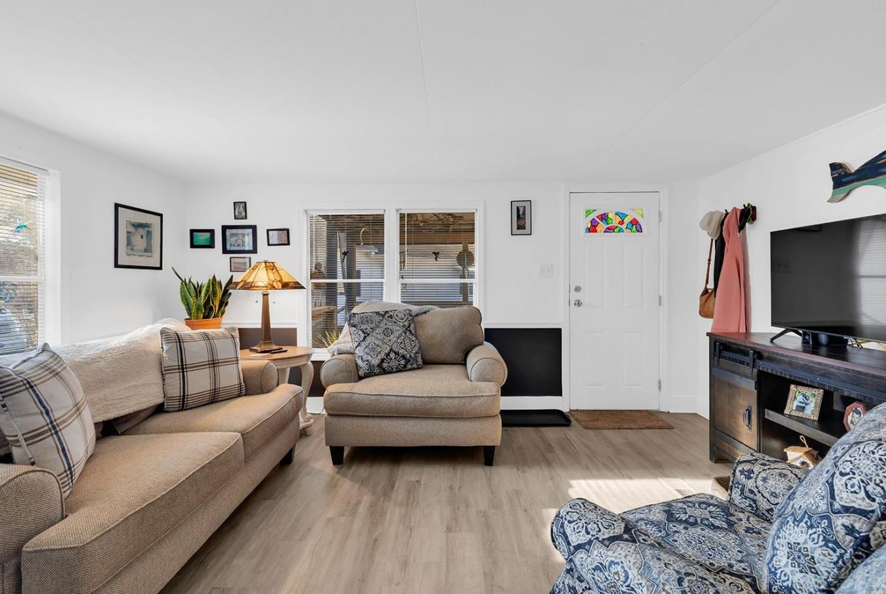 74 Boone Loop Photo 4