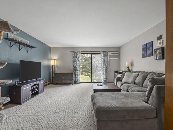 1015 N Sunnyvale Lane, Unit D, Madison, WI 53713