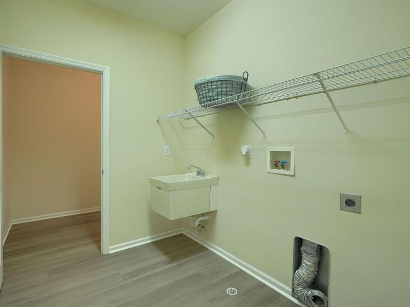 6183 Donegan Way, Unit 8, Dublin, OH 43016 Photo 33