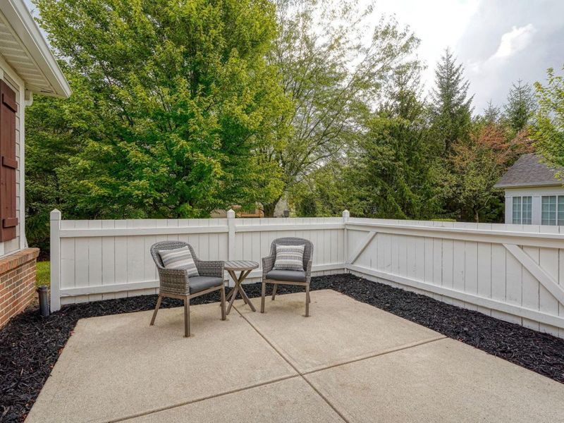 6183 Donegan Way, Unit 8, Dublin, OH 43016 Photo 7