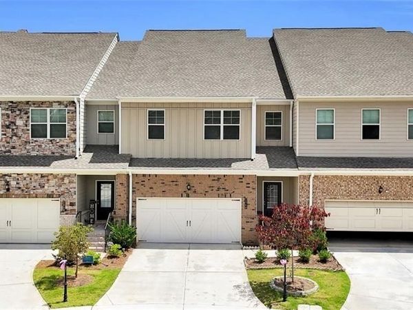 2340 Manor Pointe Drive , Cumming, GA 30041