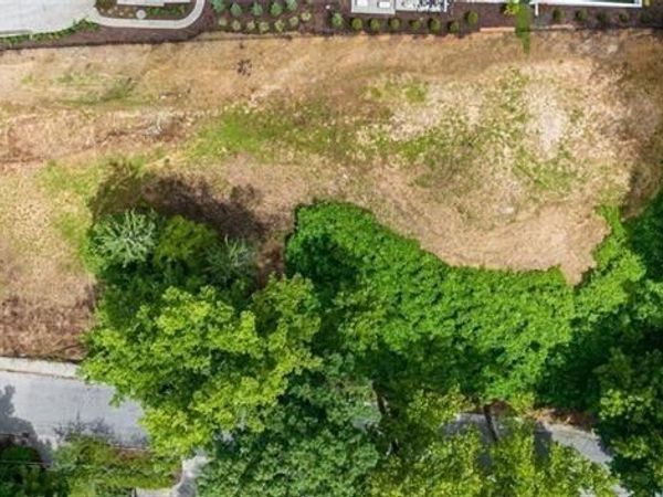 390 W Wesley Road NW, Atlanta, GA 30305