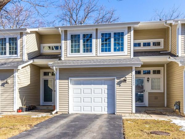 26223 N Green Street, Unit 3D, Mundelein, IL 60060