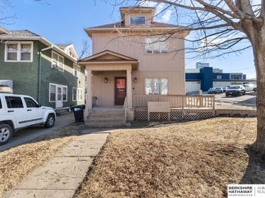 115 N 36th Street, Omaha, NE 68131