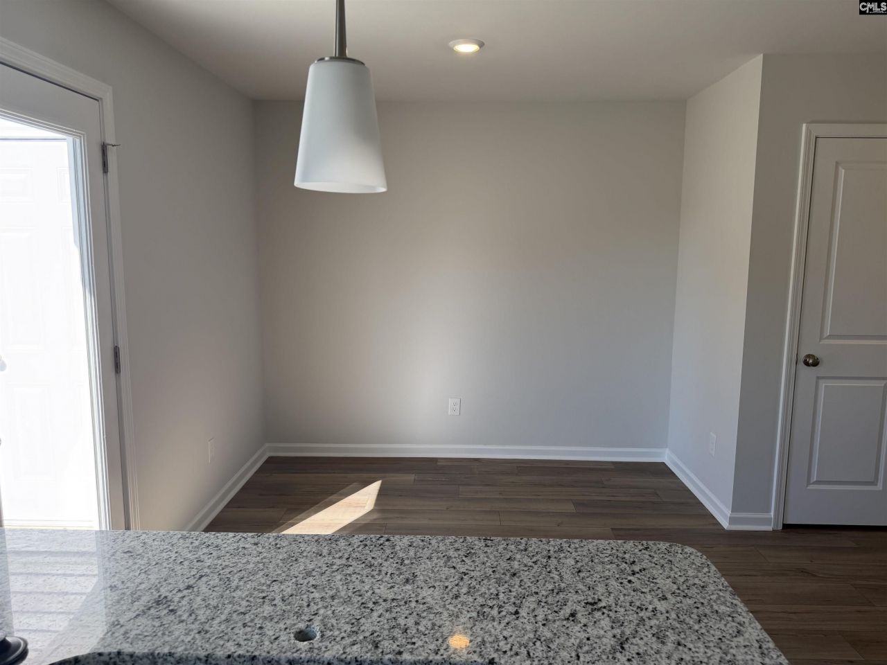 143 Carr Lane  Photo 8