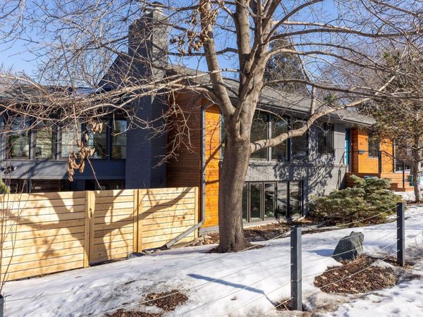 44 Thomas Avenue S, Minneapolis, MN 55405