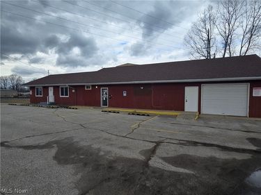 433 Oberlin Road, Elyria, OH 44035