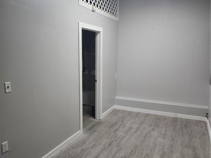 433 Oberlin Road, Elyria, OH 44035 Photo 10