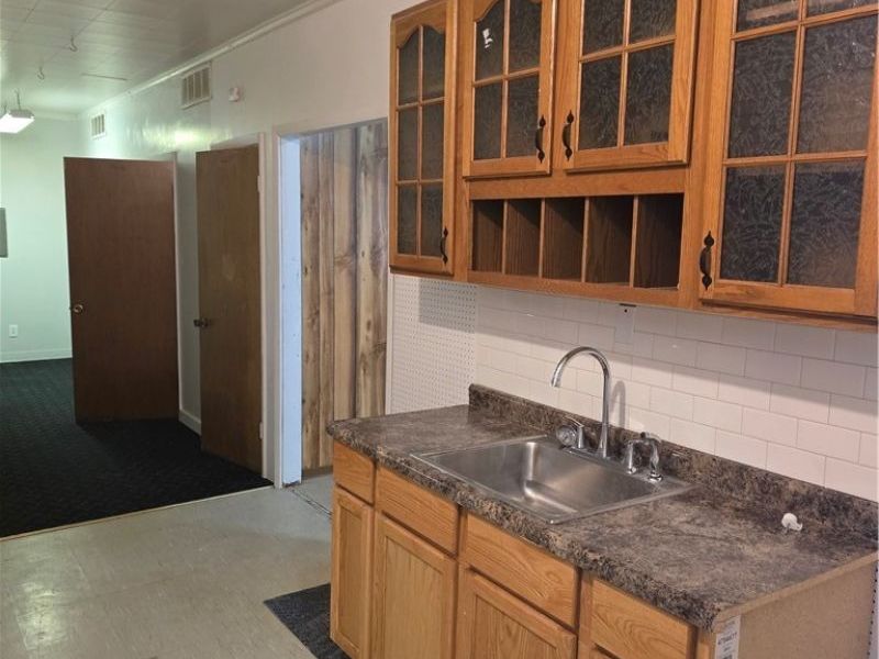 433 Oberlin Road, Elyria, OH 44035 Photo 16