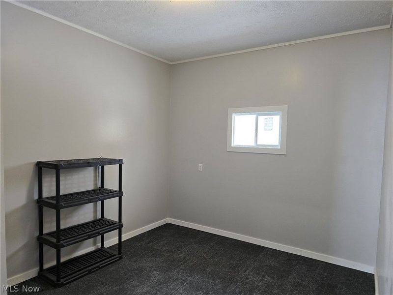 433 Oberlin Road, Elyria, OH 44035 Photo 3