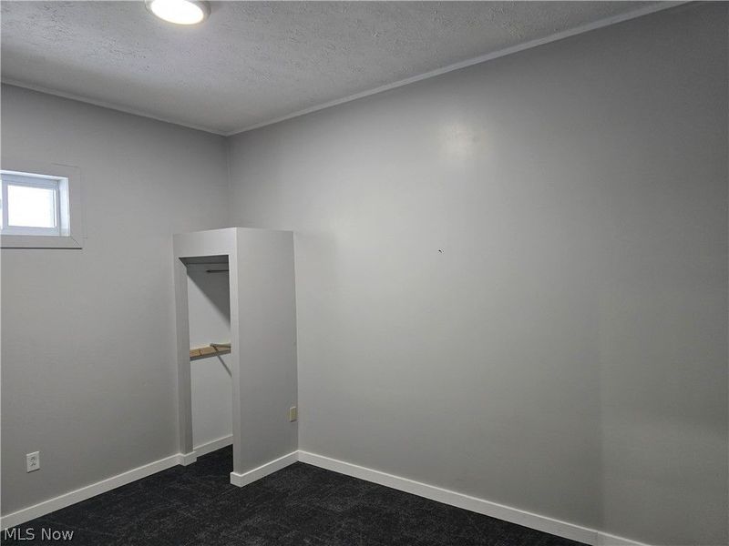 433 Oberlin Road, Elyria, OH 44035 Photo 4