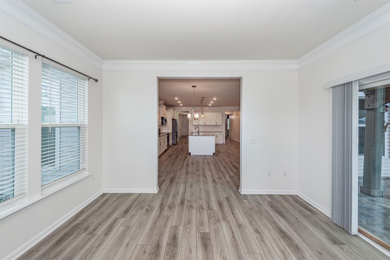 121 Lakelyn Road Photo 17