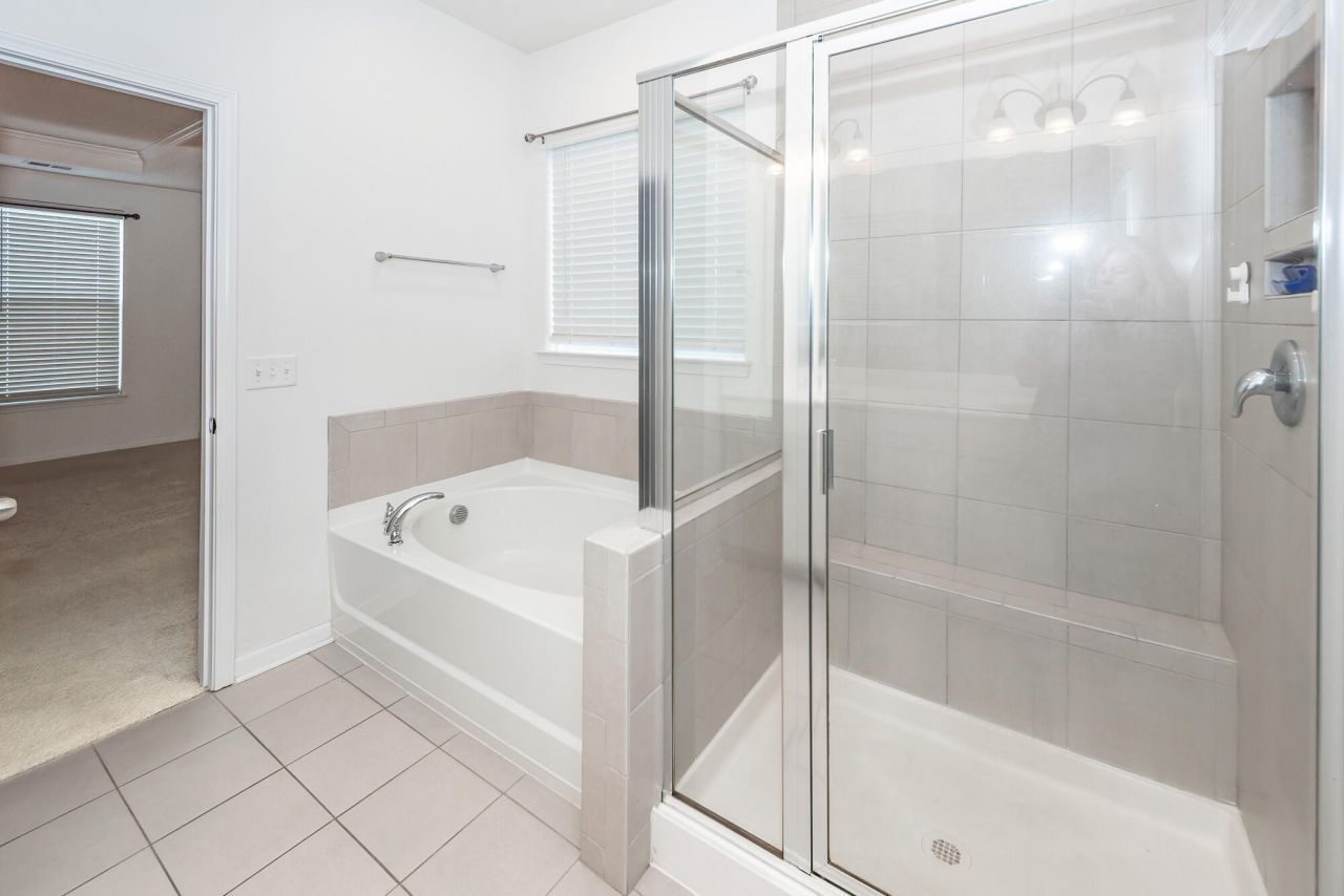 121 Lakelyn Road Photo 24