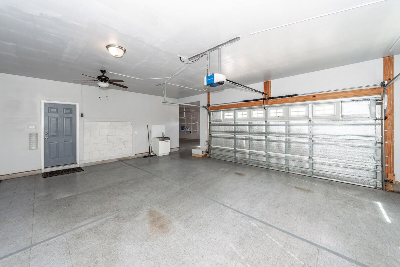 121 Lakelyn Road Photo 39