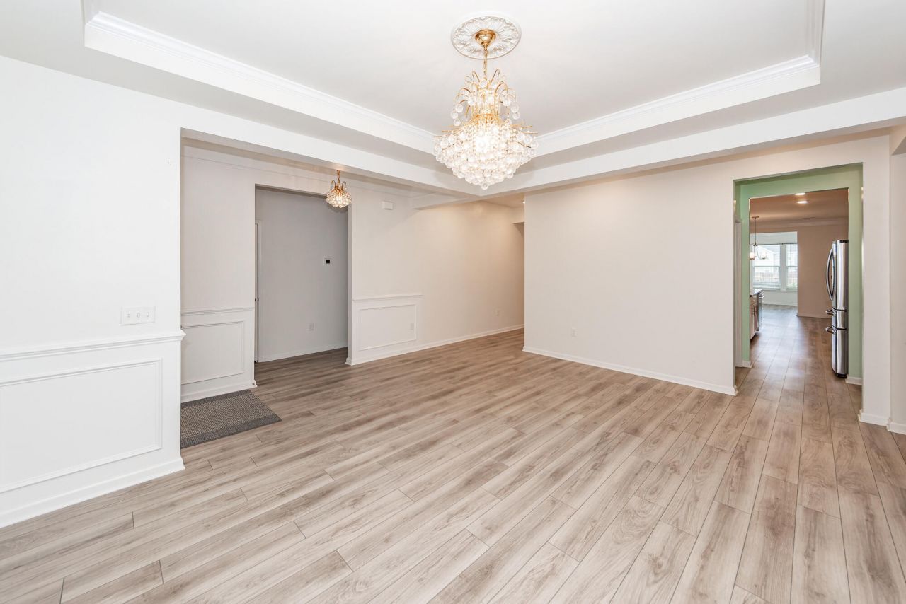 121 Lakelyn Road Photo 7