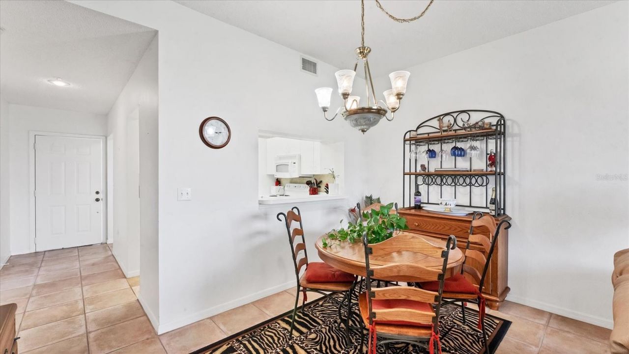 9610 Club South Circle, Unit 4106, Sarasota, FL 34238 Photo
