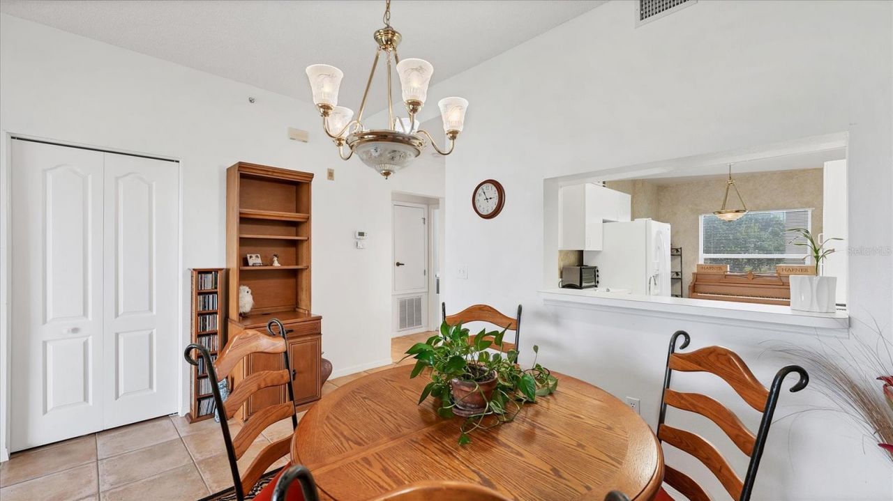 9610 Club South Circle, Unit 4106, Sarasota, FL 34238 Photo