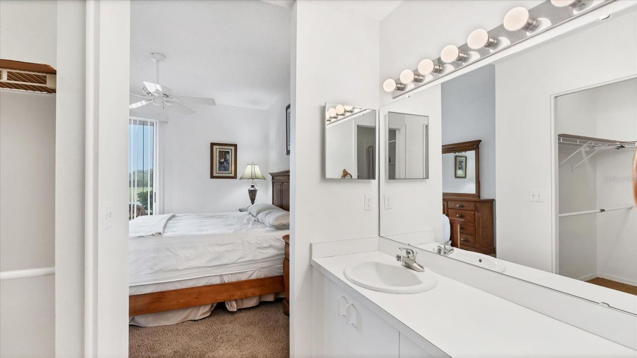 9610 Club South Circle, Unit 4106, Sarasota, FL 34238 Photo