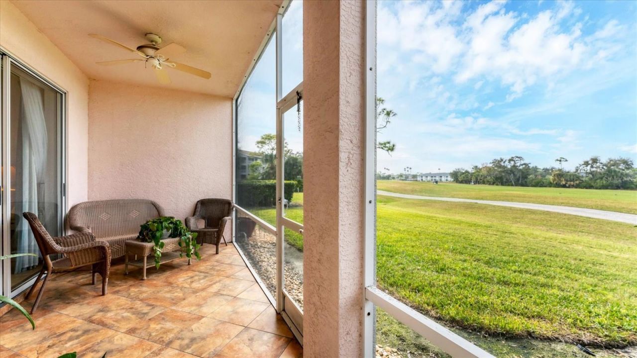 9610 Club South Circle, Unit 4106, Sarasota, FL 34238 Photo