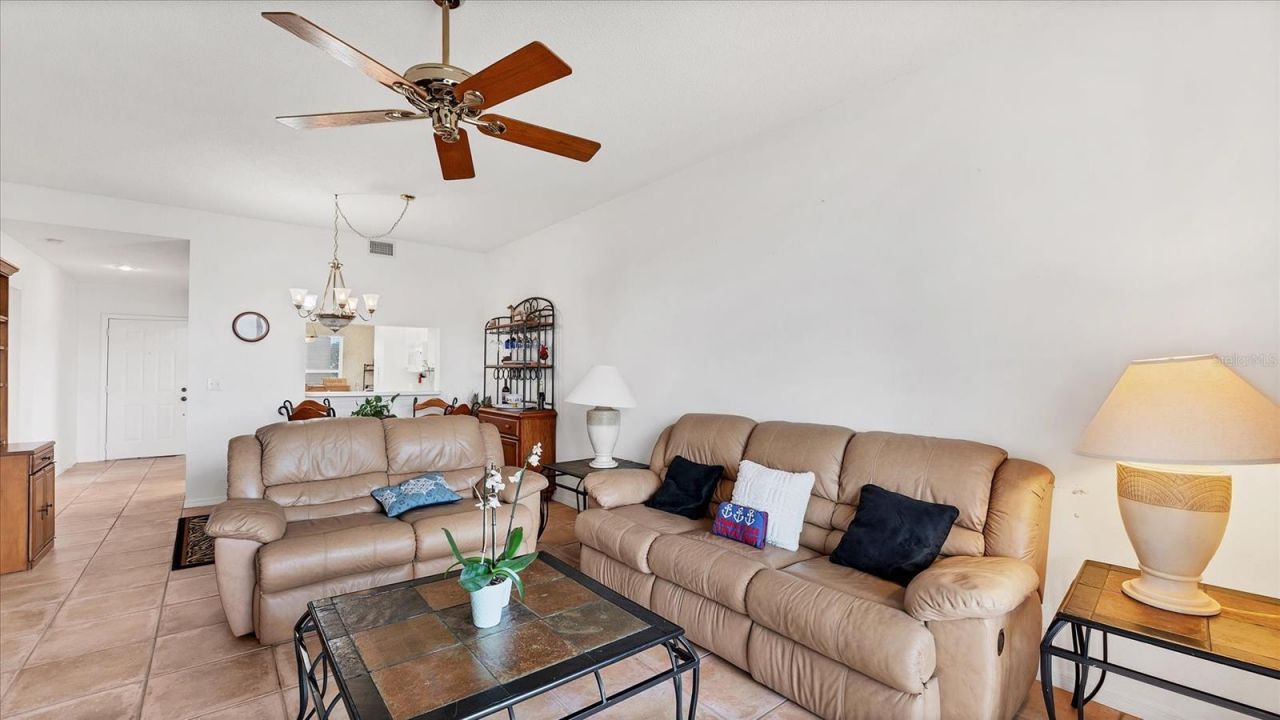 9610 Club South Circle, Unit 4106, Sarasota, FL 34238 Photo
