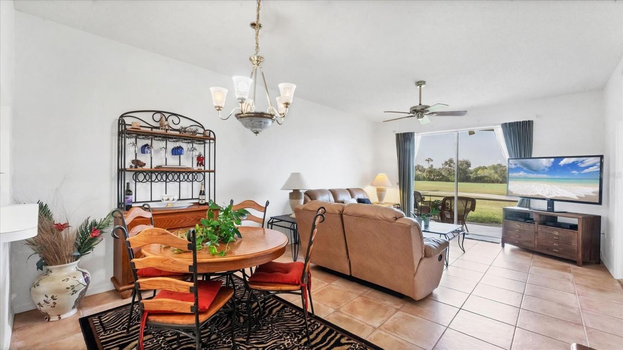 9610 Club South Circle, Unit 4106, Sarasota, FL 34238 Photo