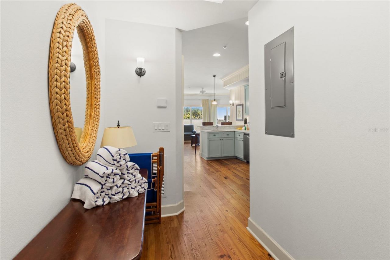 101 66th Street, Unit 6, Holmes Beach, FL 34217 Photo