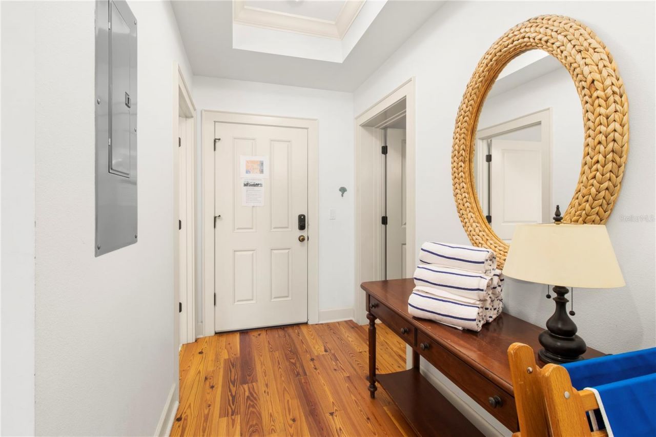 101 66th Street, Unit 6, Holmes Beach, FL 34217 Photo