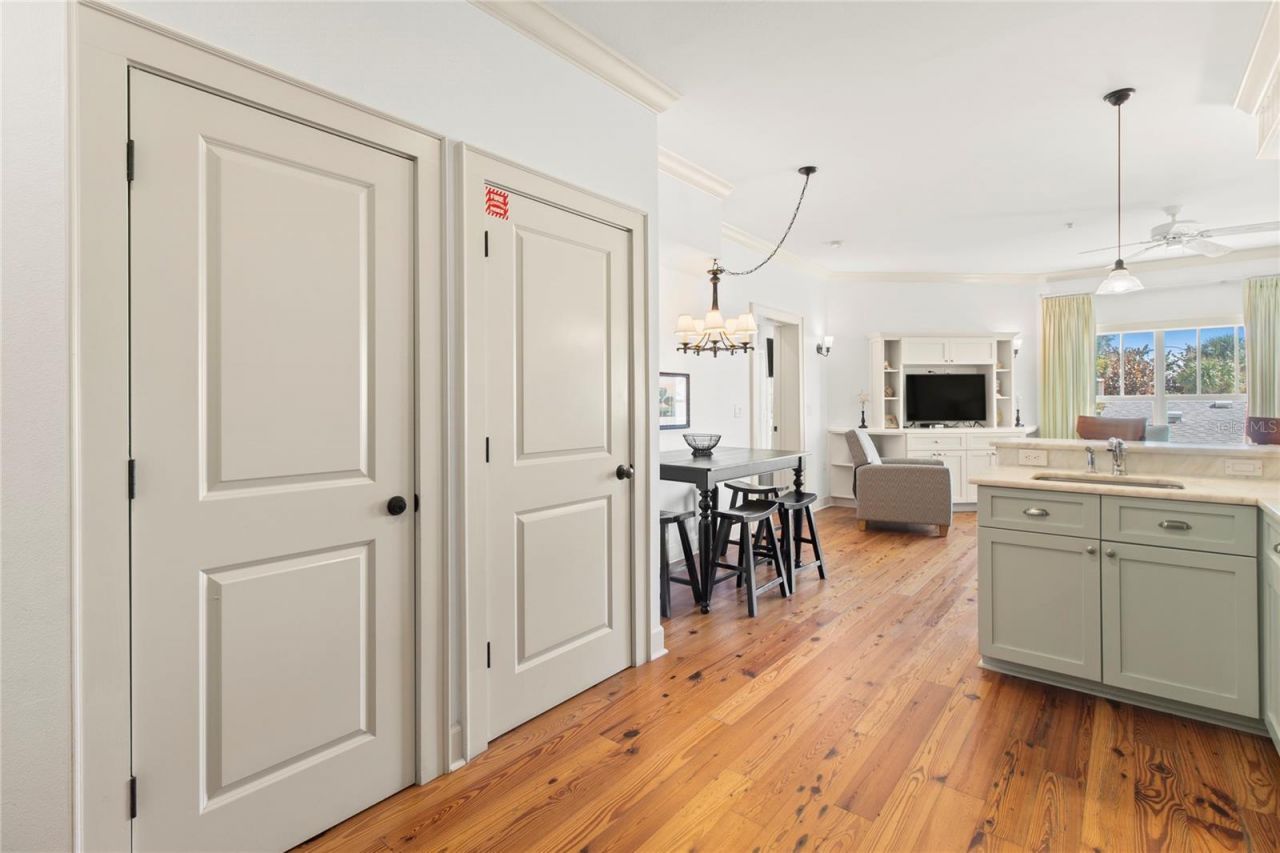 101 66th Street, Unit 6, Holmes Beach, FL 34217 Photo