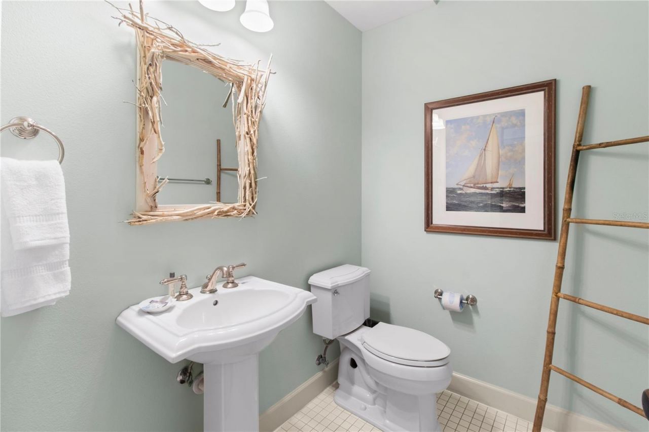 101 66th Street, Unit 6, Holmes Beach, FL 34217 Photo
