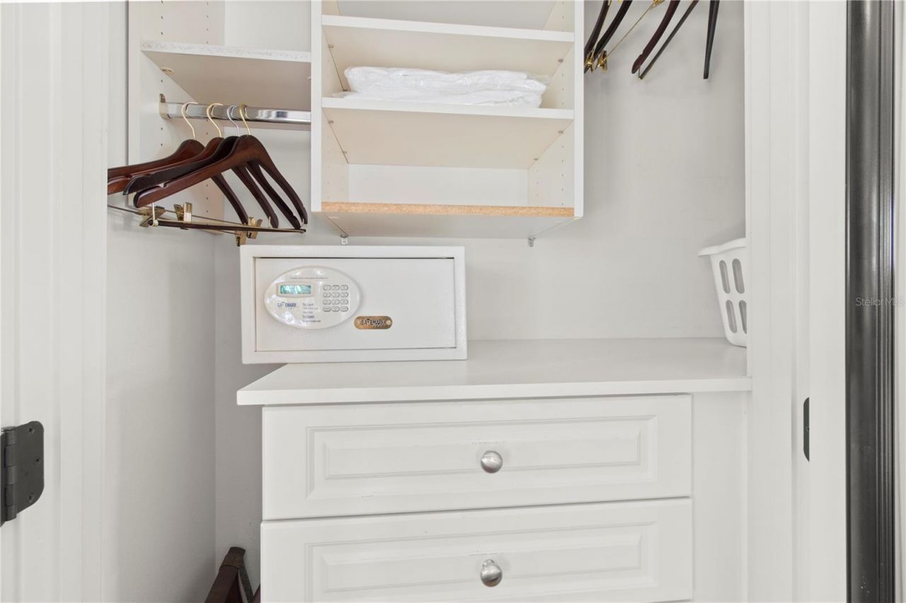 101 66th Street, Unit 6, Holmes Beach, FL 34217 Photo