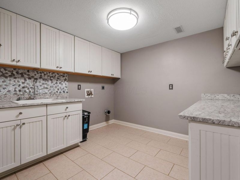 6573 Spinnaker Drive, Lewis Center, OH 43035 Photo 74