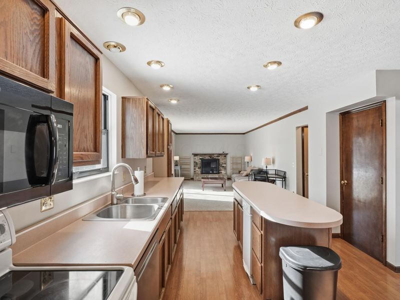 830 Lindenhaven Road, Columbus, OH 43230 Photo 10