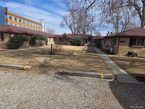 1380 UPHAM, Lakewood, CO 80214