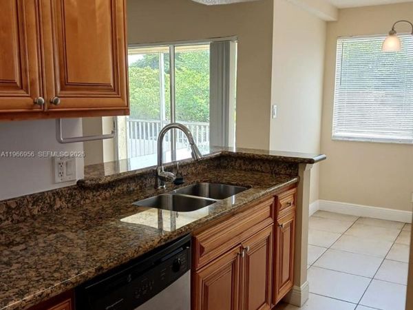 Unit 333, Tamarac, FL 33319