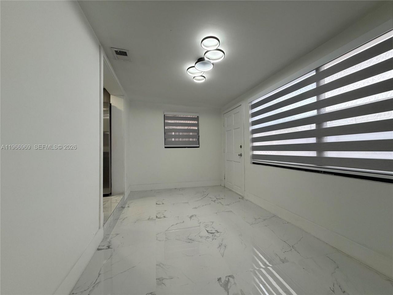 860 SE 9th Ct, Hialeah, FL 33010 Photo