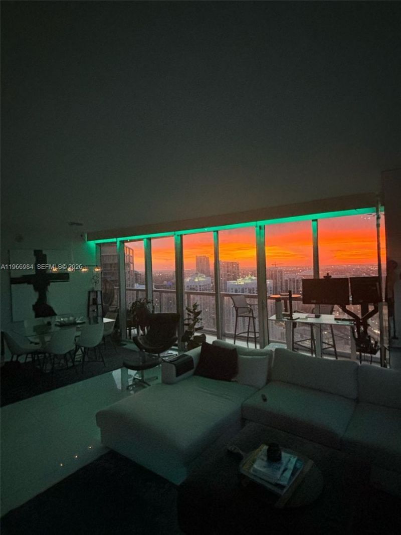 465 Brickell Ave , Unit 4802, Miami, FL 33131 Photo