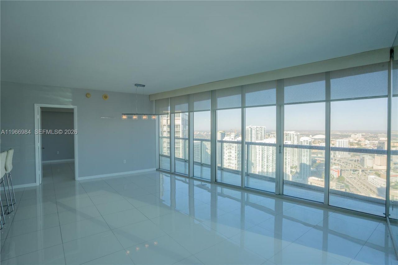 465 Brickell Ave , Unit 4802, Miami, FL 33131 Photo