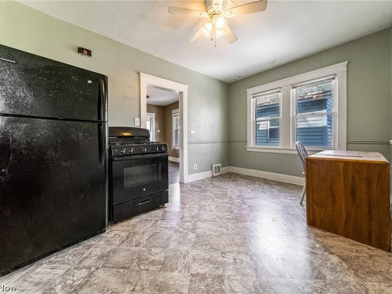2635 E 121st Street, Cleveland, OH 44120 Photo 10