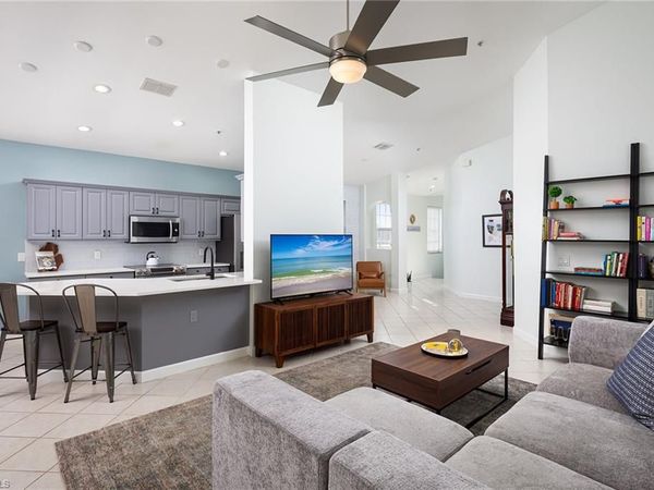 3042 Driftwood WAY, Unit 4808, NAPLES, FL 34109