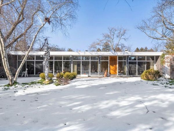 270 Euclid Avenue, Winnetka, IL 60093