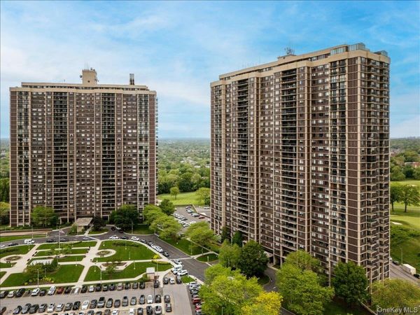 269-10 Grand Central Parkway, Unit 1C, Floral Park, NY 11005