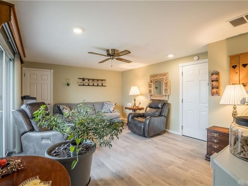 440 Katy Lane, Englewood, OH 45322 Photo 14