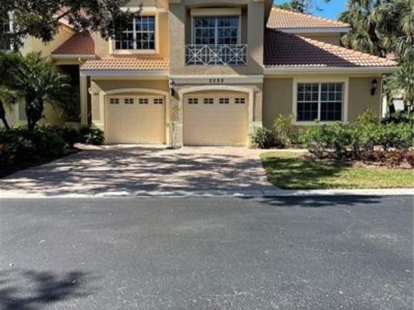 2288 Ashton Oaks LN, Unit 7-103, NAPLES, FL 34109