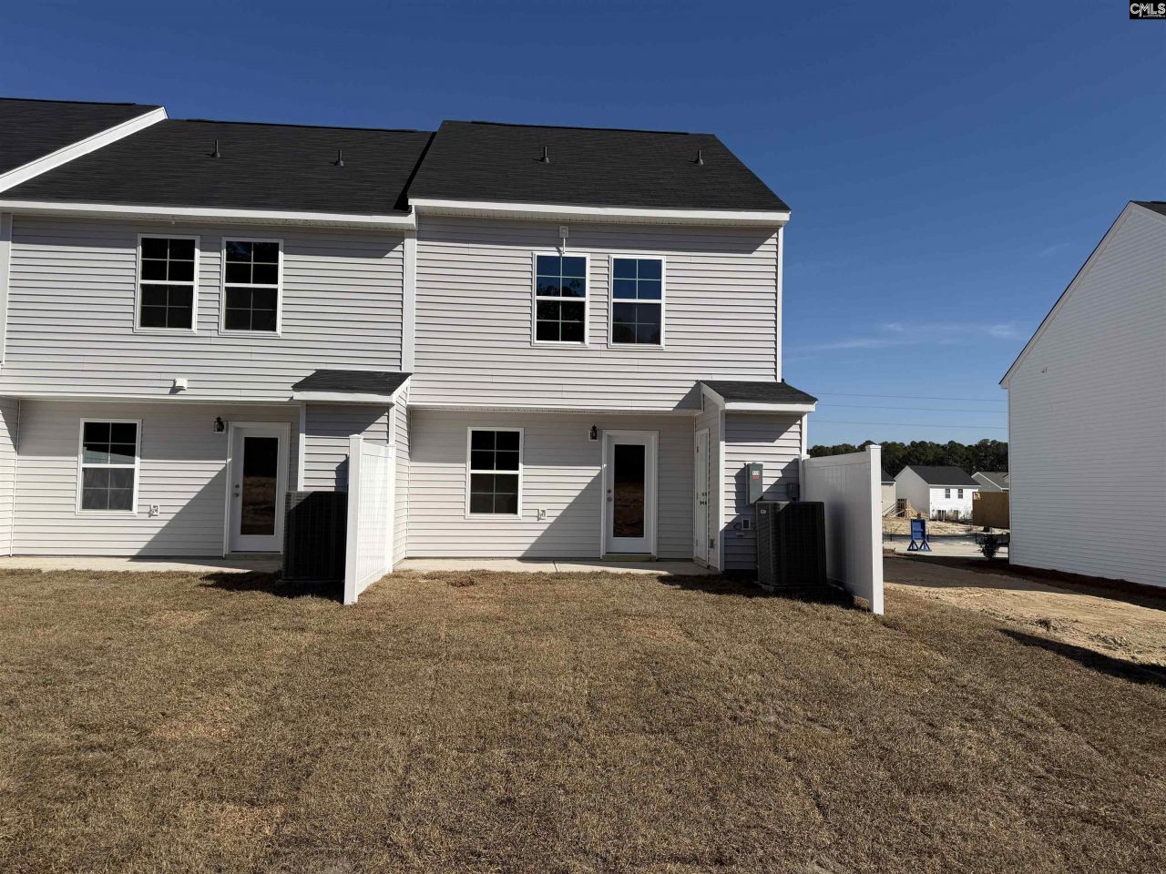 153 Carr Lane  Photo 9