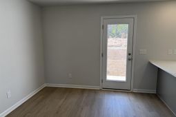 163 Carr Lane  photo 4