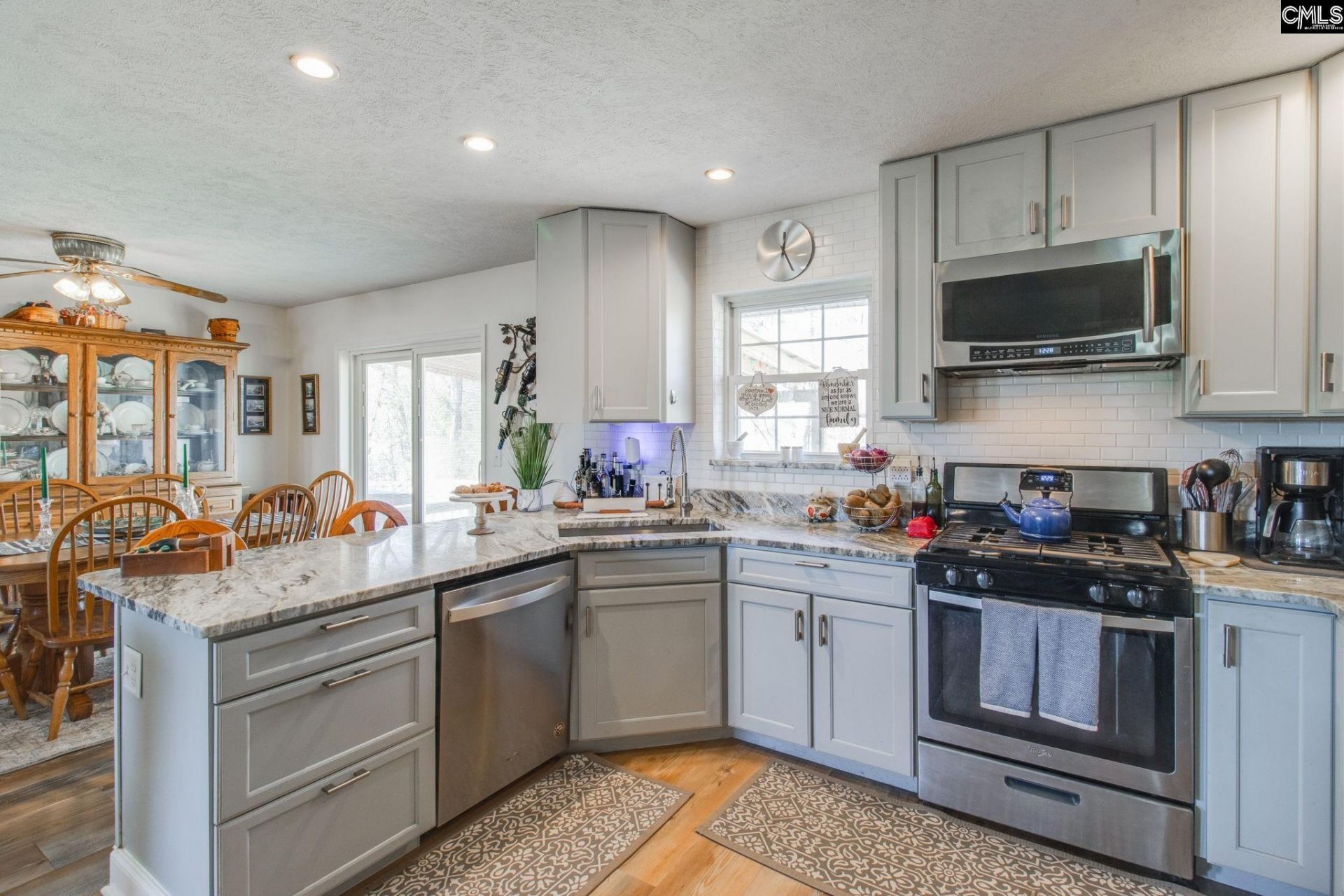 1080 Fox Young Road Photo 15