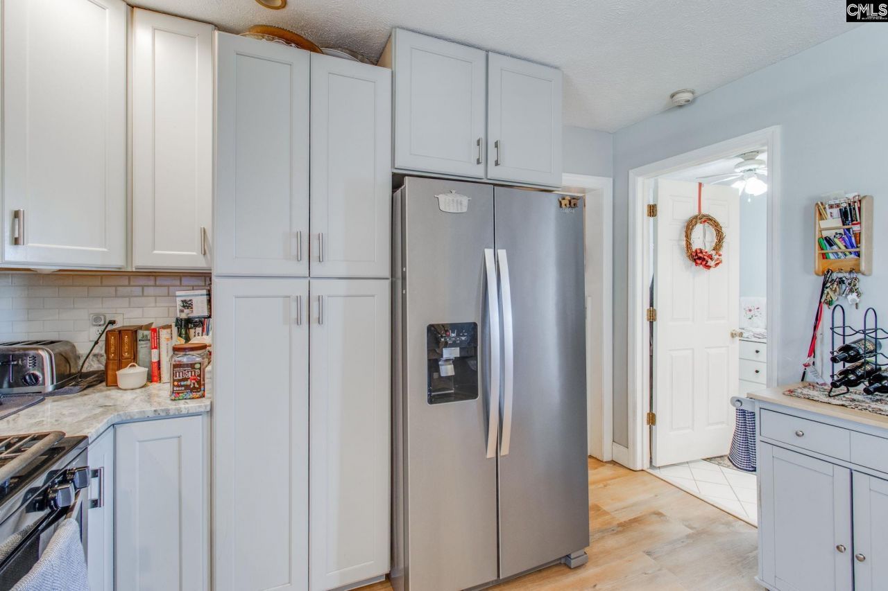 1080 Fox Young Road Photo 18