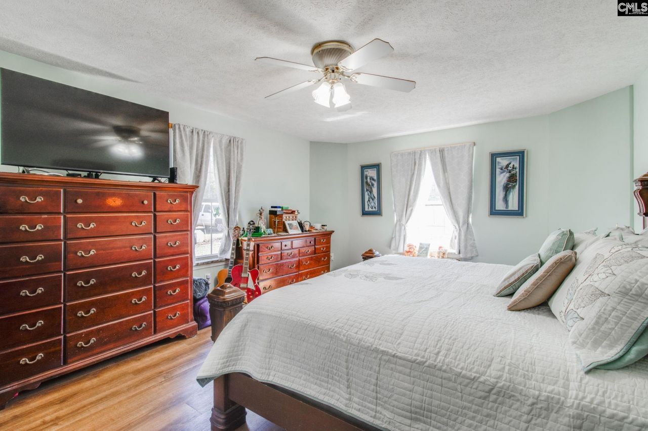 1080 Fox Young Road Photo 19