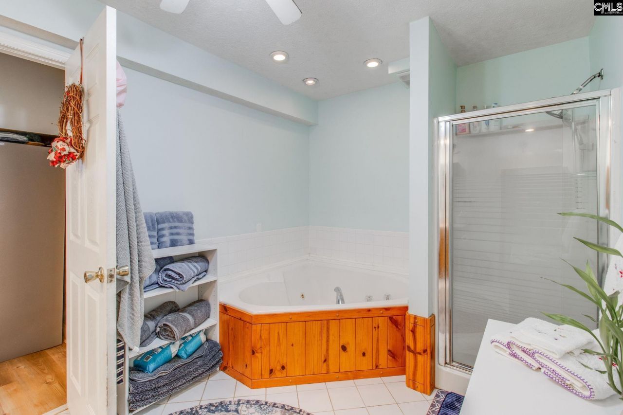 1080 Fox Young Road Photo 23