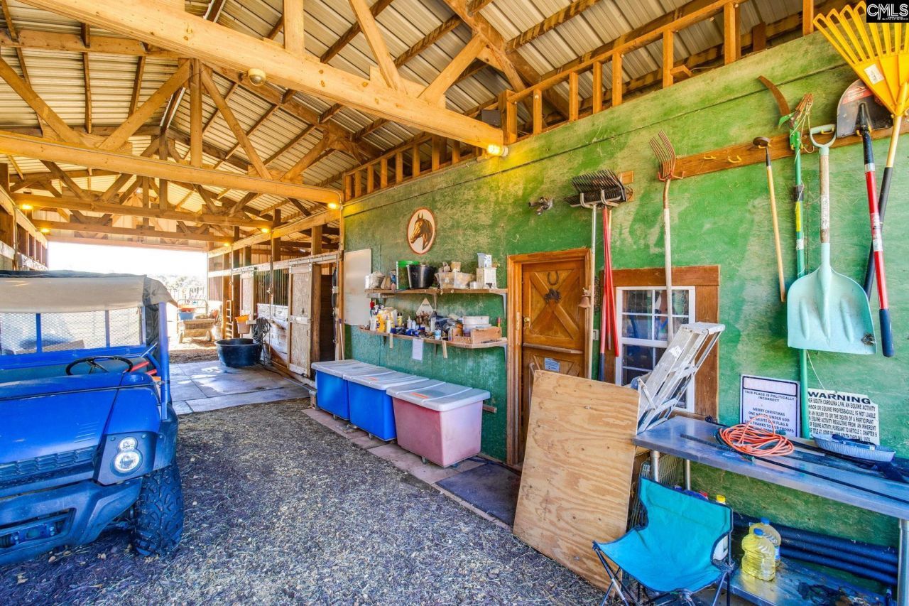 1080 Fox Young Road Photo 44